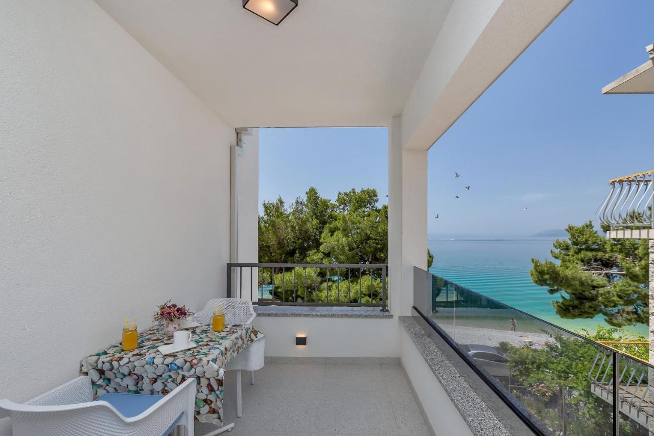 Central Beach Apartments Tučepi エクステリア 写真