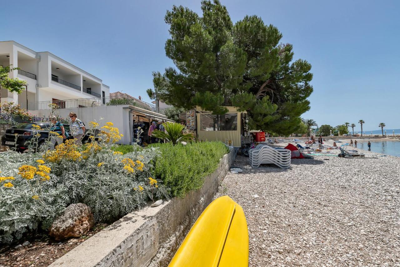 Central Beach Apartments Tučepi エクステリア 写真