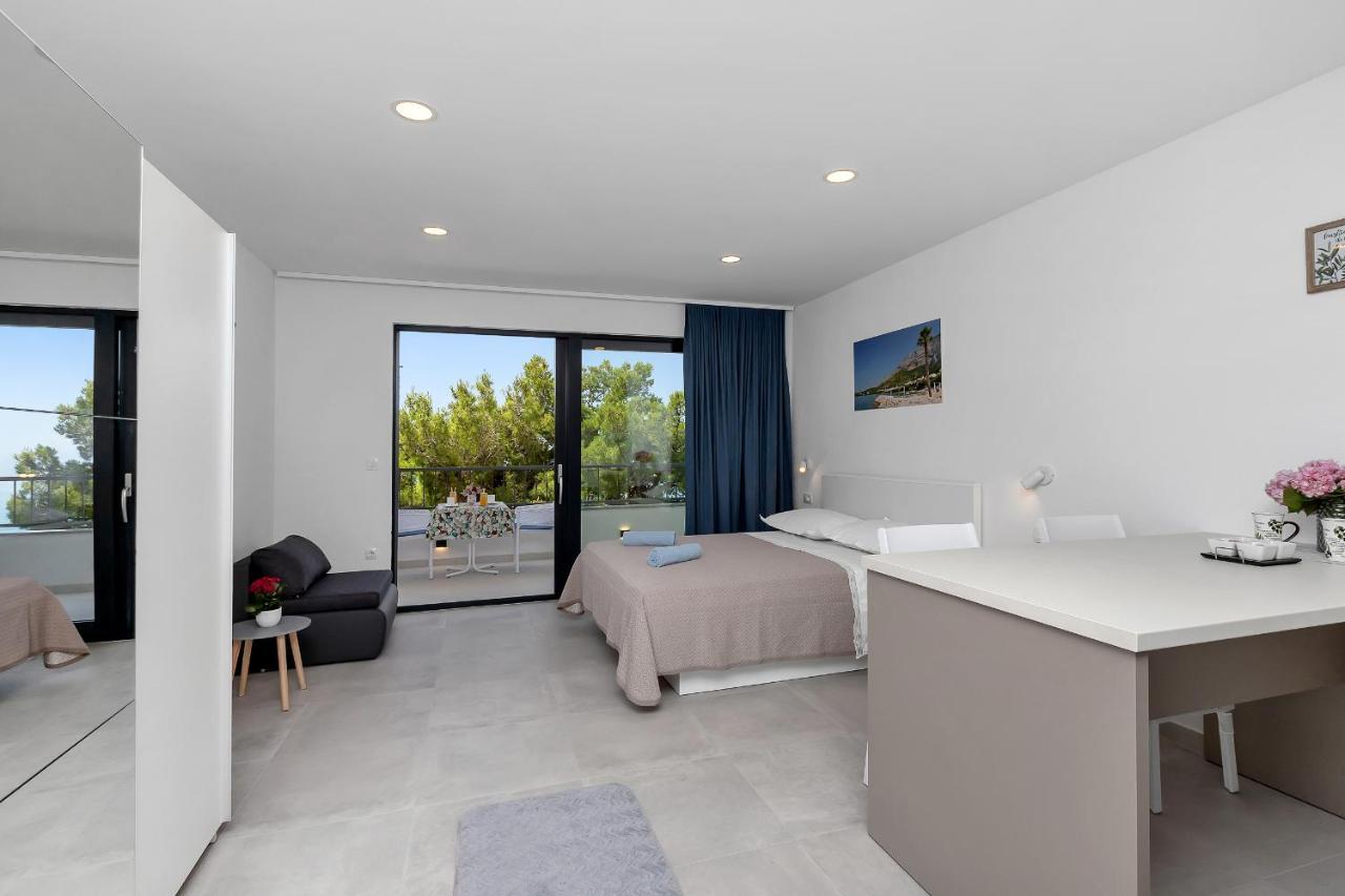 Central Beach Apartments Tučepi エクステリア 写真